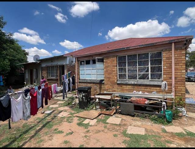 12 BEDROOM HOUSE FOR SALE IN DELVILLE